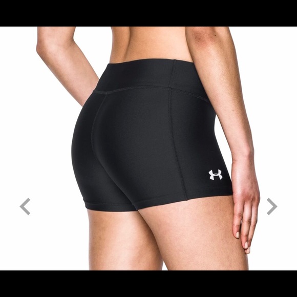 Under Armour Compression Shorts 🛍1 Hour Sale 09/27/2023 only) - Picture 3 of 4